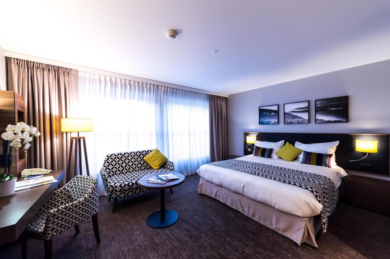 Studios Astra Hotel ヴェヴェイ エクステリア 写真