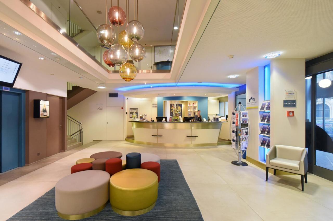 Studios Astra Hotel ヴェヴェイ エクステリア 写真
